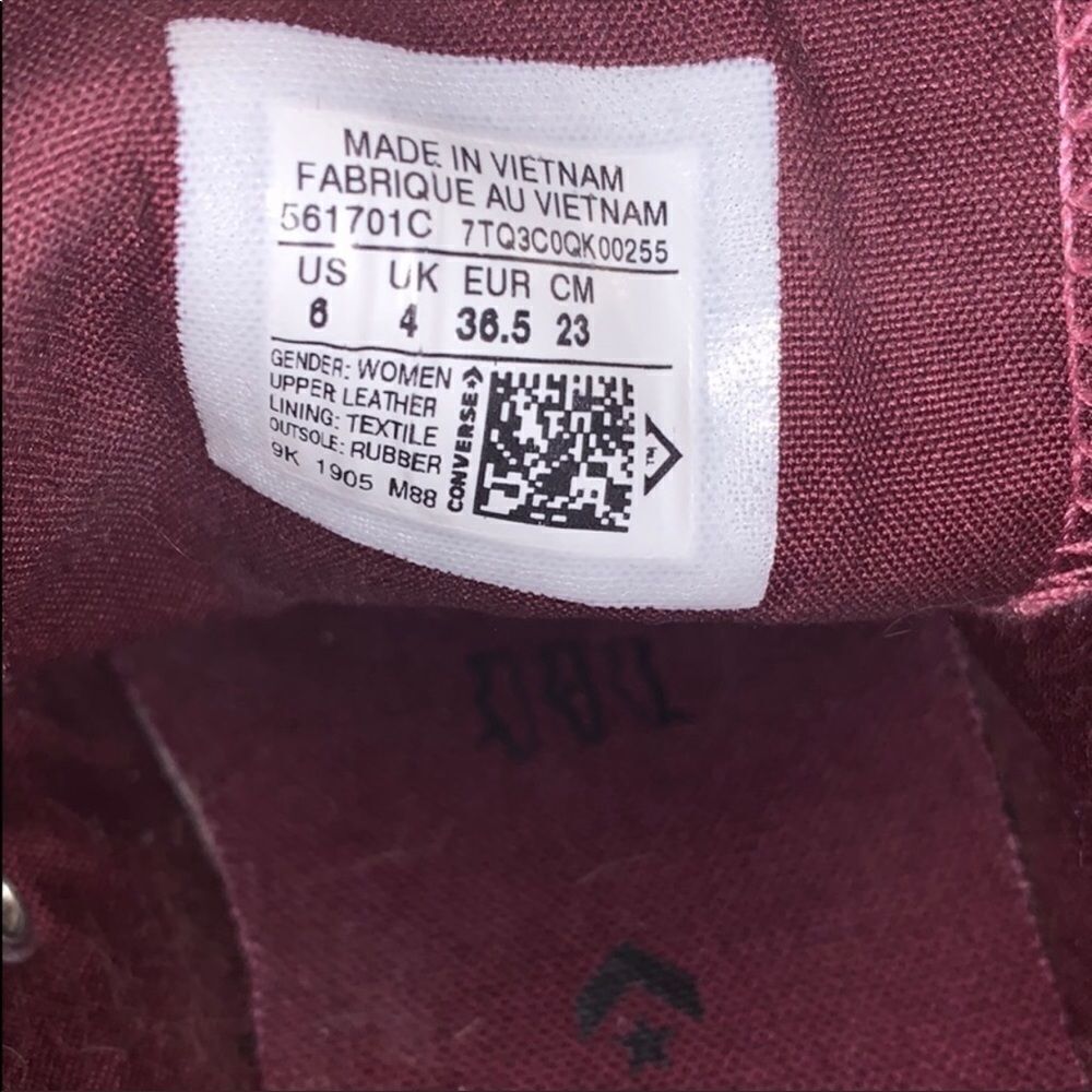 Euc Womens 6 Python Print Rareconverse - image 7